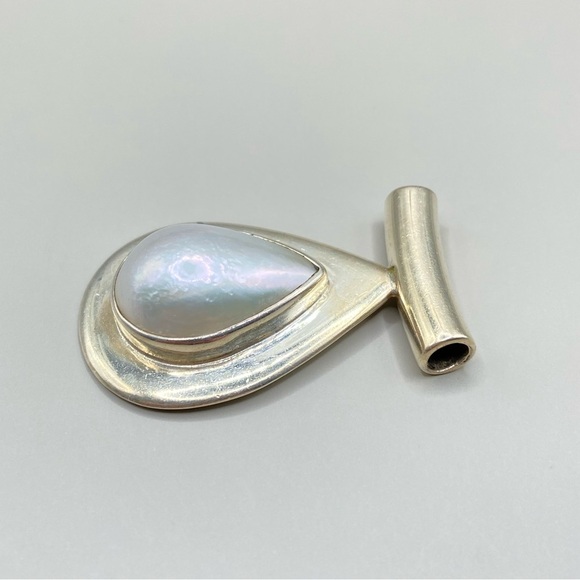 Sheri Leibert Sterling Silver Pearl Teardrop Pendant - Picture 3 of 5